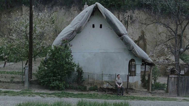 Hukkle (2002)