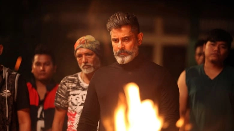 Kadaram Kondan (2019)